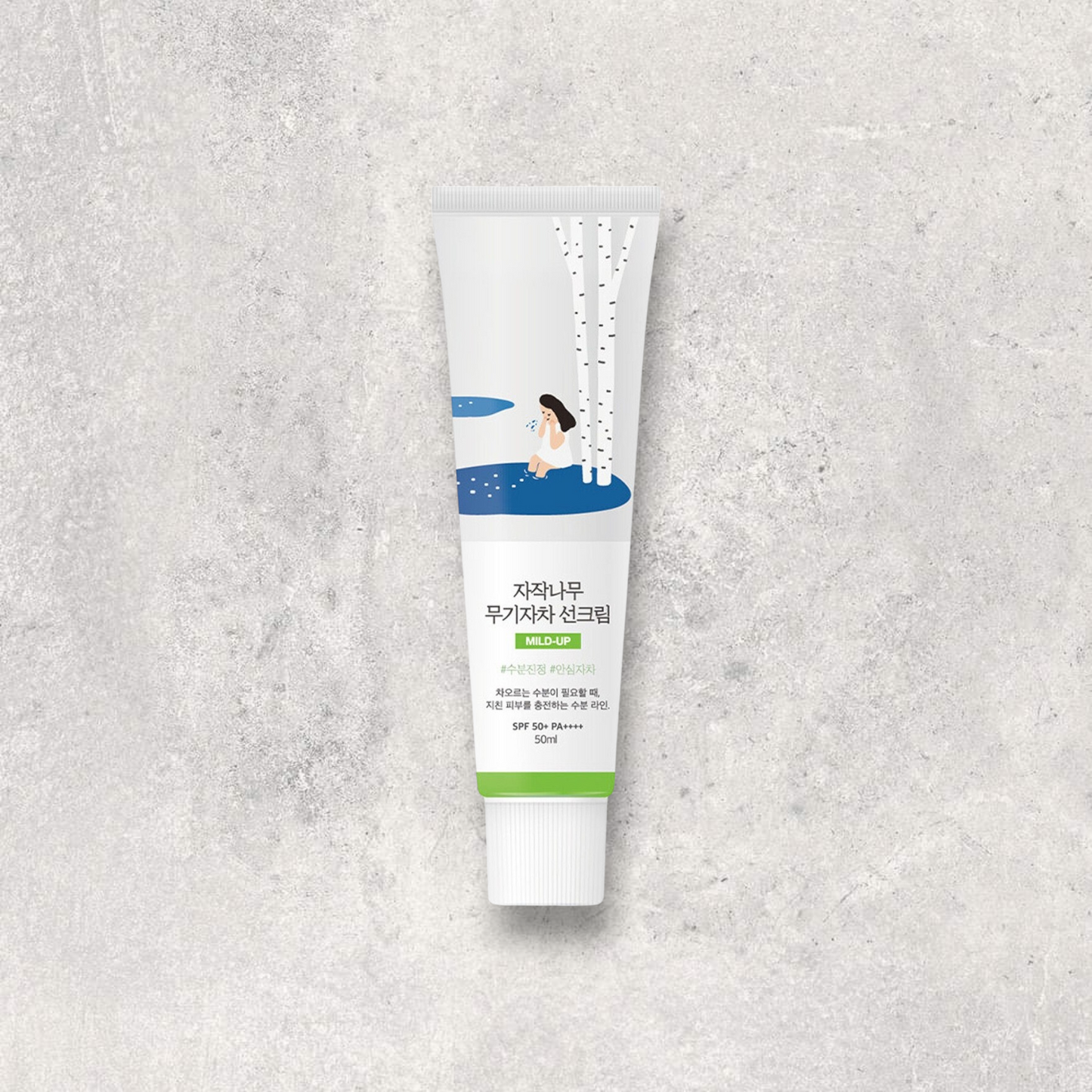 Round Lab - Moisture Mild-Up Sunscreen SPF 50+, PA++++