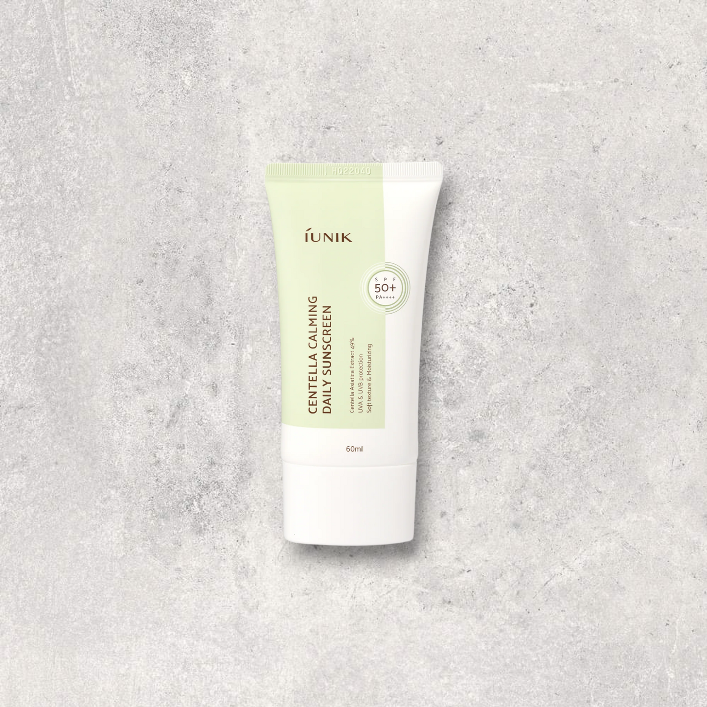 iUNIK - Centella Calming Daily Sunscreen SPF 50+ PA ++++